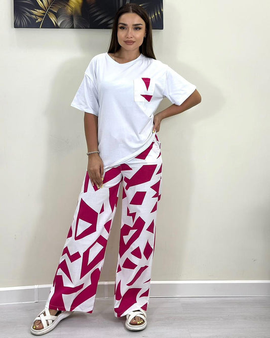 WOMANS TRACKSUIT